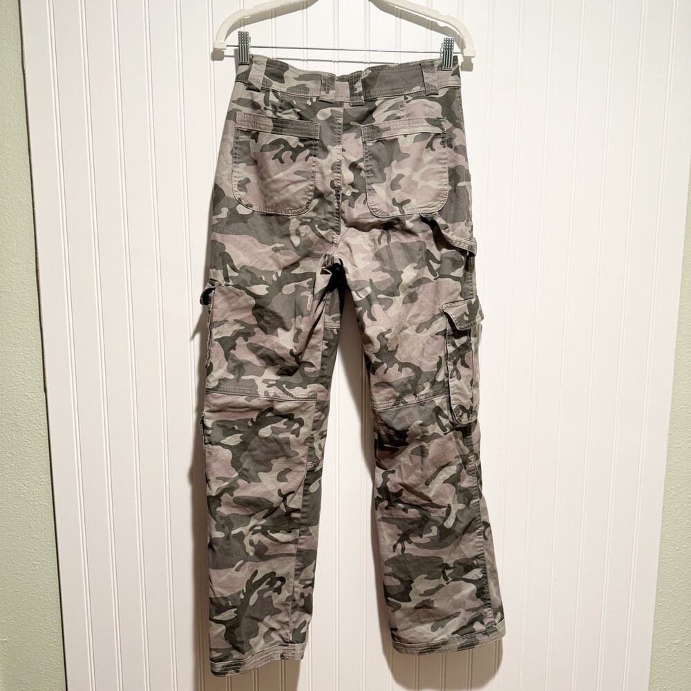Abercrombie Fitch Camo Cargo Pants Gorpcore Size 4 - Picture 6 of 7